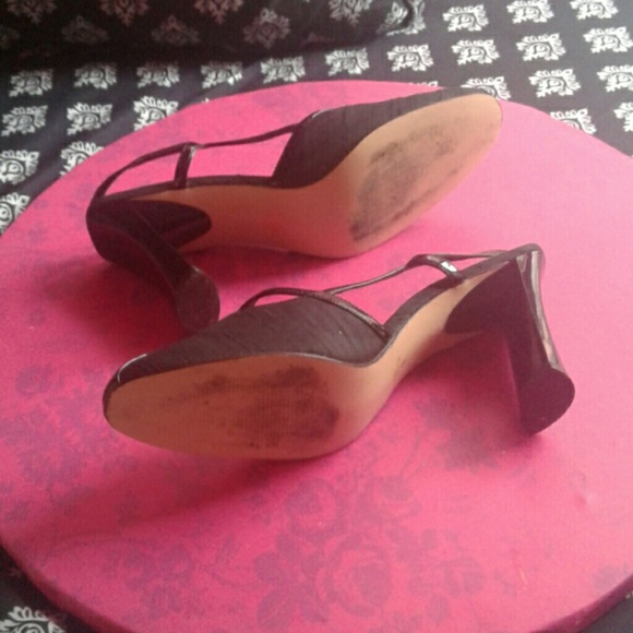 Shoes - Picture 2 of 2